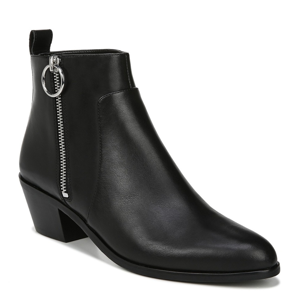 Via Spiga Cayla Black Low-Heel Zipper Bootie Sz 7